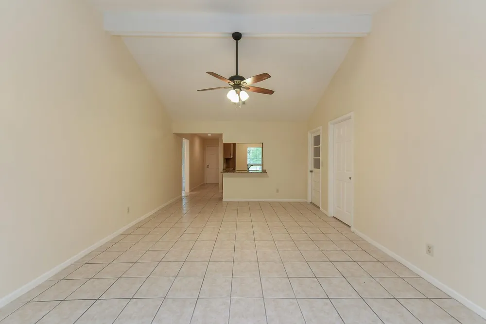 18610 Anne Drive Webster, TX 77058
