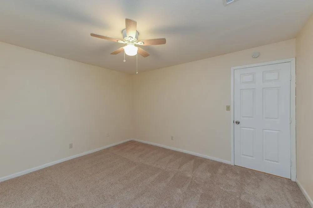 18610 Anne Drive Webster, TX 77058