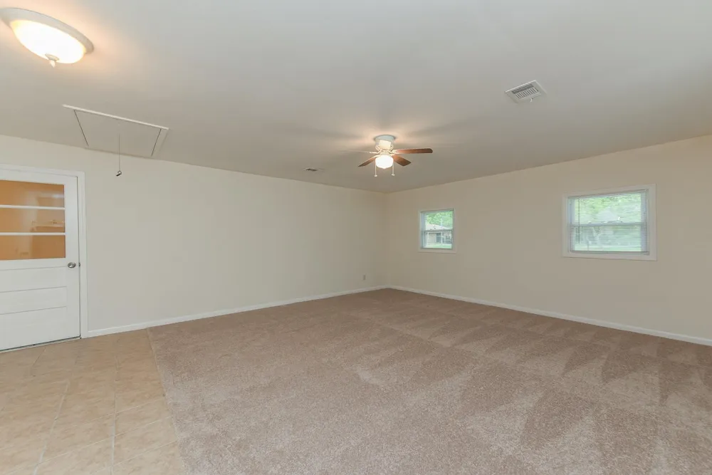 18610 Anne Drive Webster, TX 77058