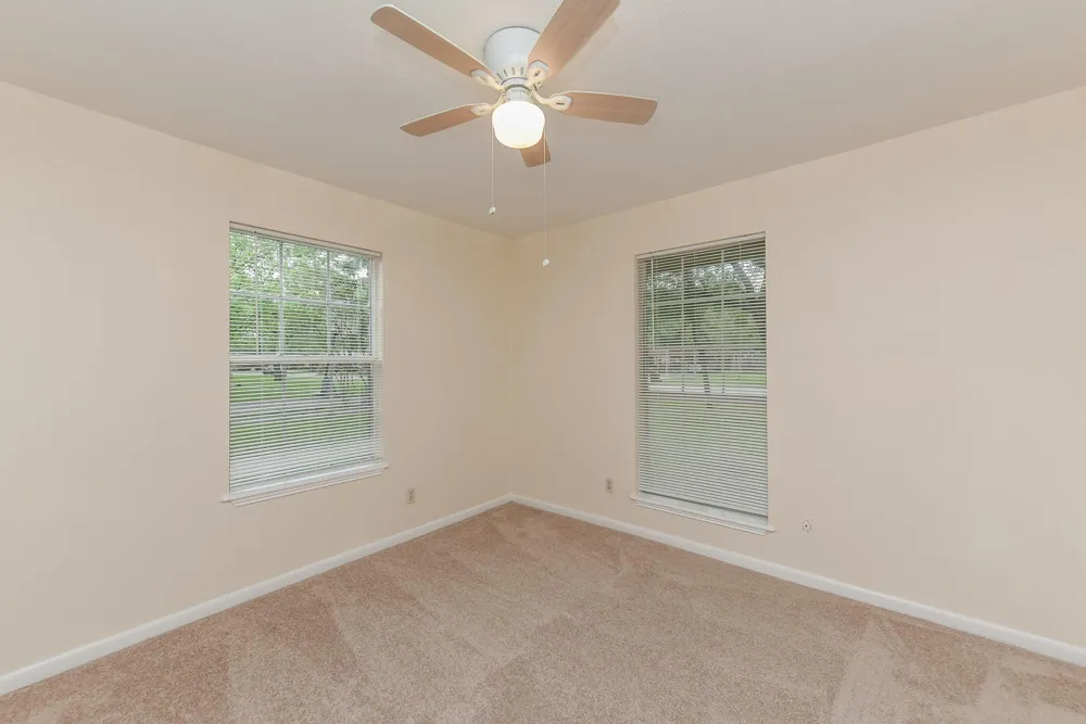 18610 Anne Drive Webster, TX 77058
