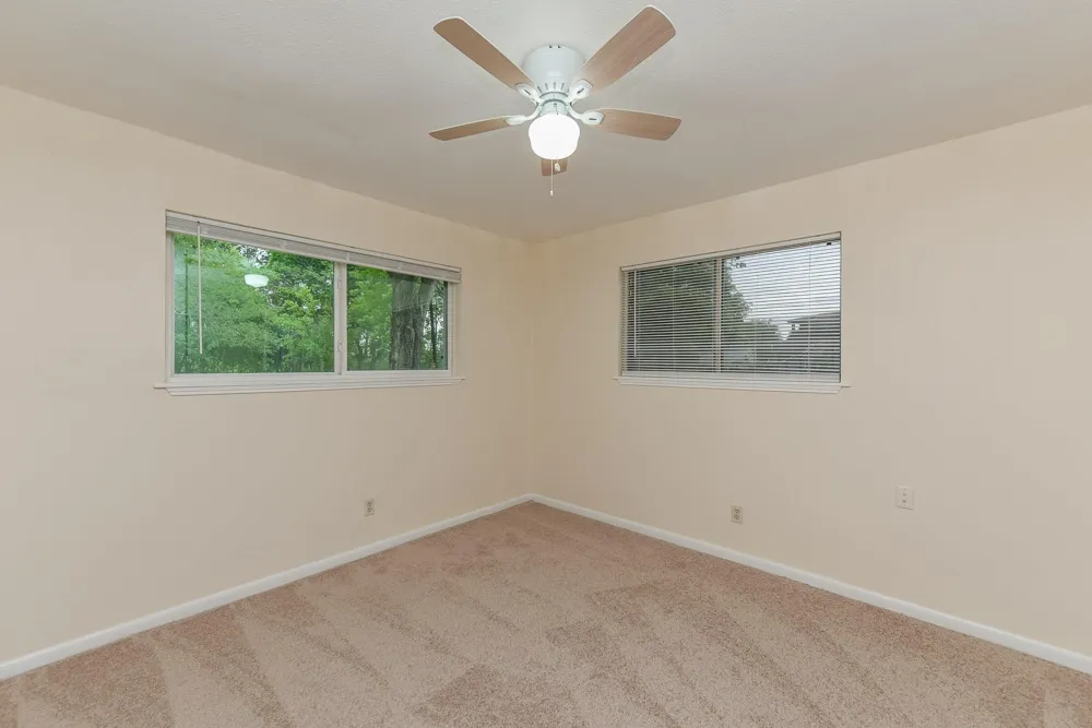 18610 Anne Drive Webster, TX 77058