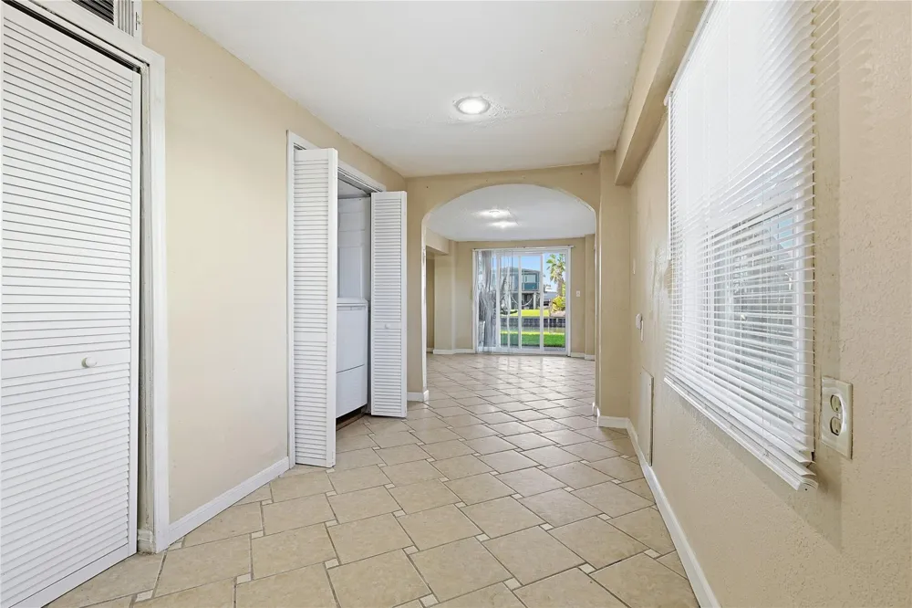 434 Pompano Street Bayou Vista, TX 77563