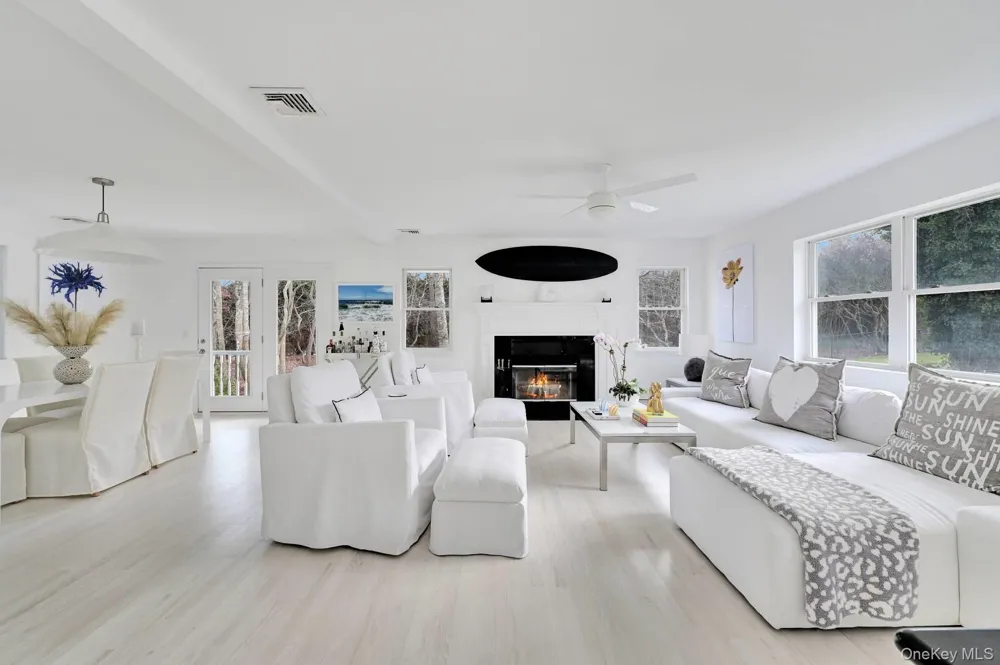 167 Tuckahoe Lane Southampton, NY 11968