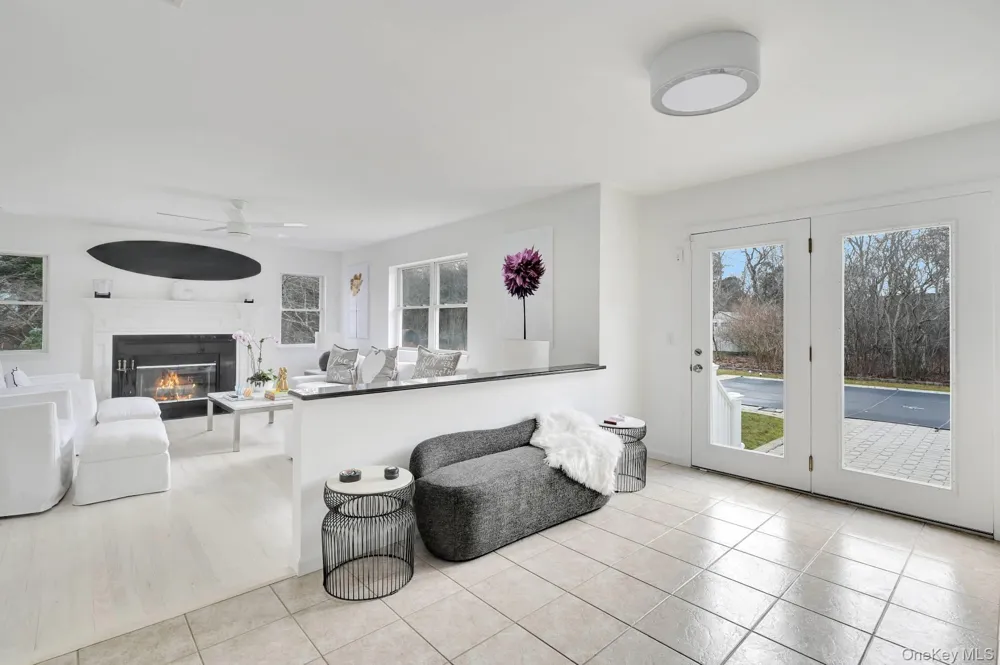 167 Tuckahoe Lane Southampton, NY 11968