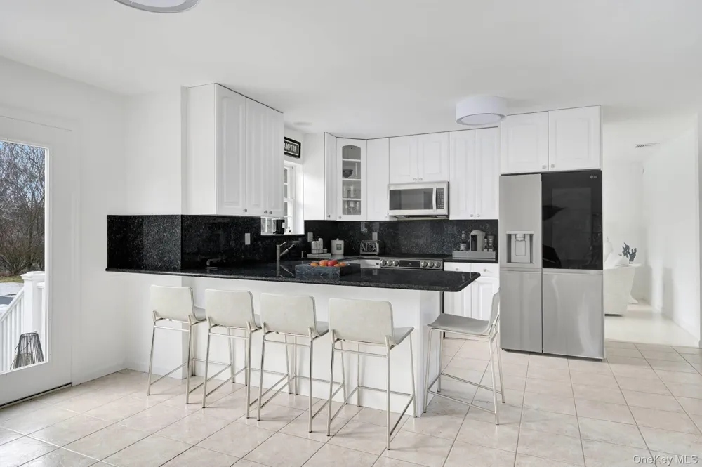 167 Tuckahoe Lane Southampton, NY 11968