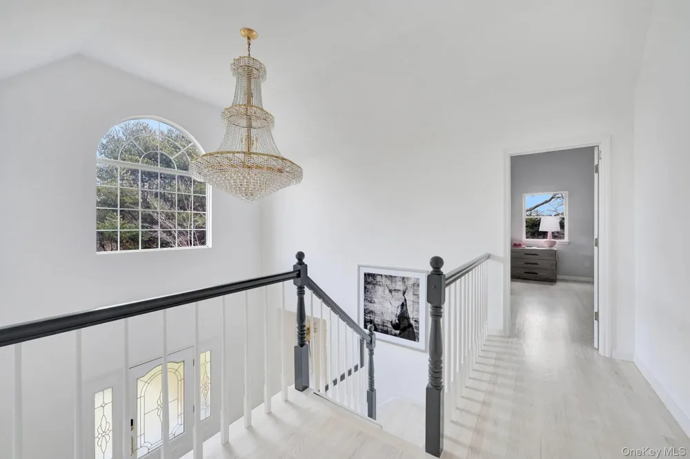 167 Tuckahoe Lane Southampton, NY 11968
