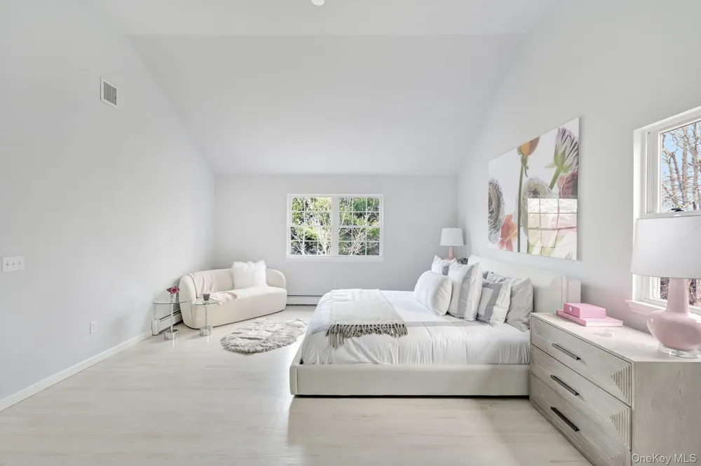 167 Tuckahoe Lane Southampton, NY 11968