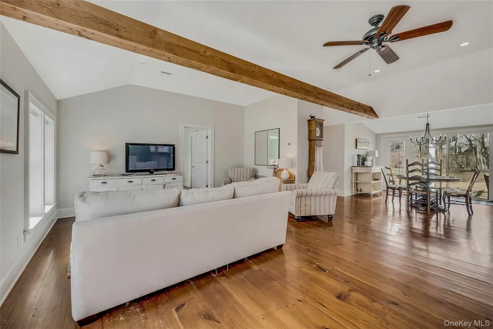 635 Strohson Road Cutchogue, NY 11935