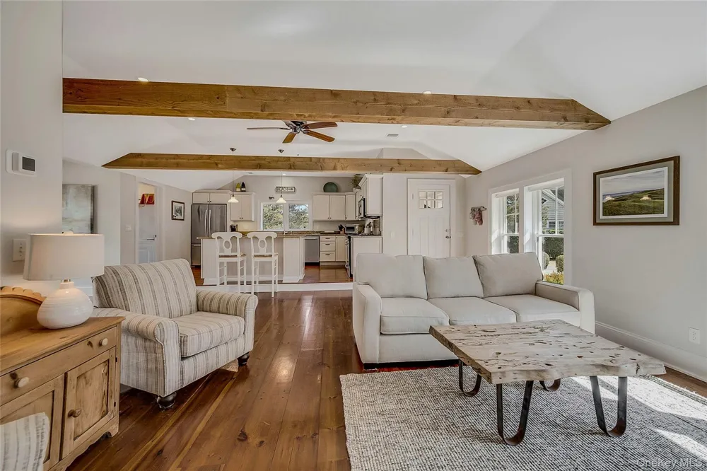 635 Strohson Road Cutchogue, NY 11935