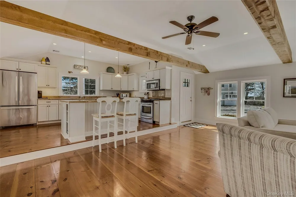 635 Strohson Road Cutchogue, NY 11935