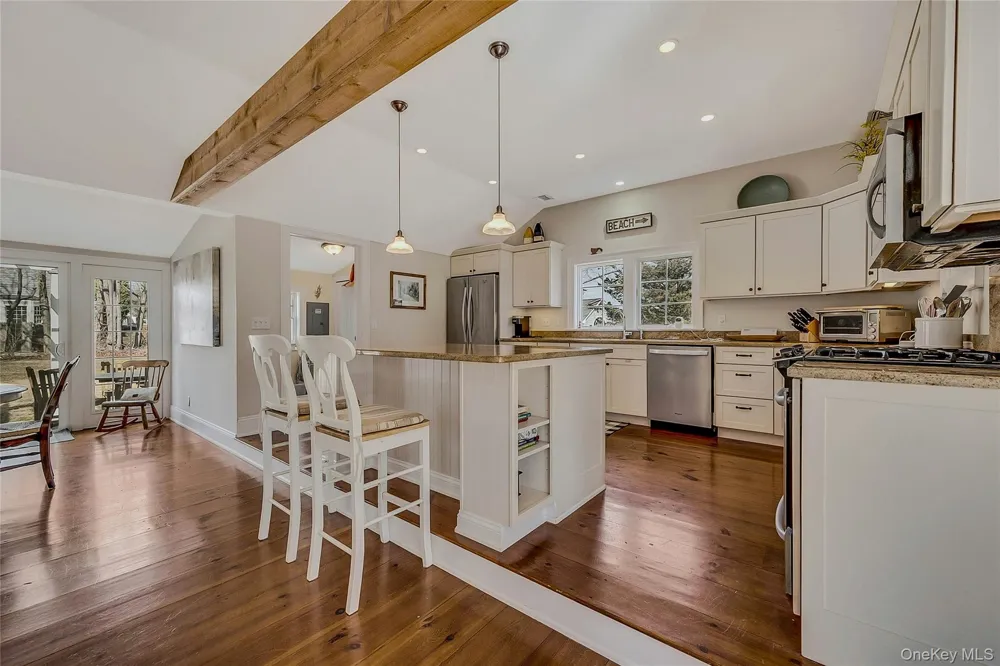 635 Strohson Road Cutchogue, NY 11935