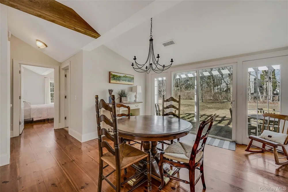 635 Strohson Road Cutchogue, NY 11935