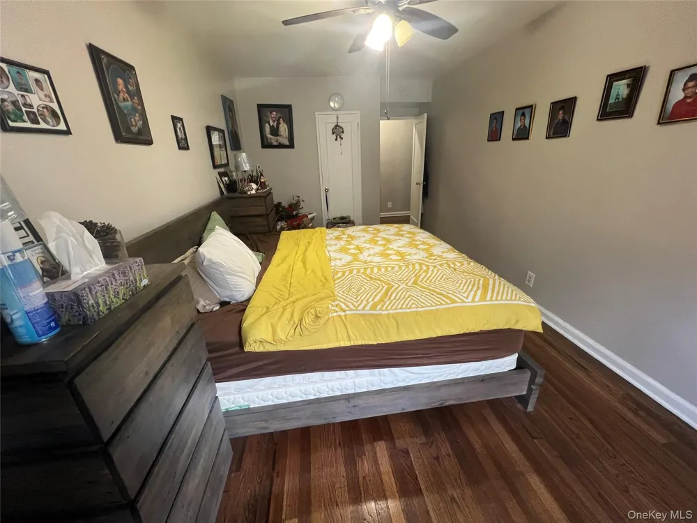 2080 Barnes Avenue #4C Bronx, NY 10462