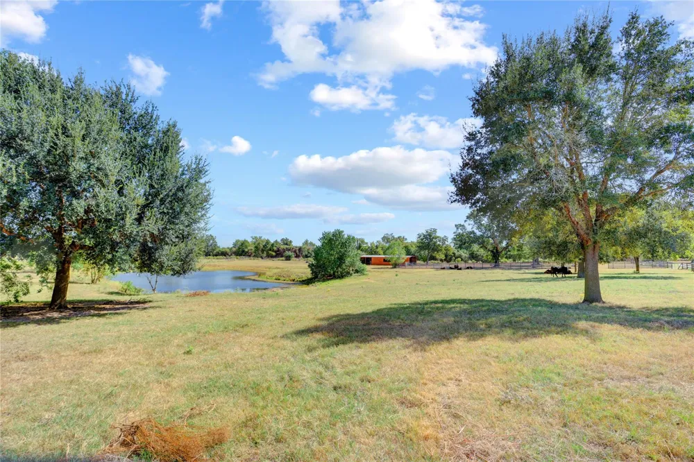 4854 Coshatte Road Bellville, TX 77418