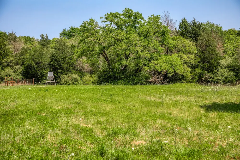 7266 County Road 449 Marquez, TX 77865