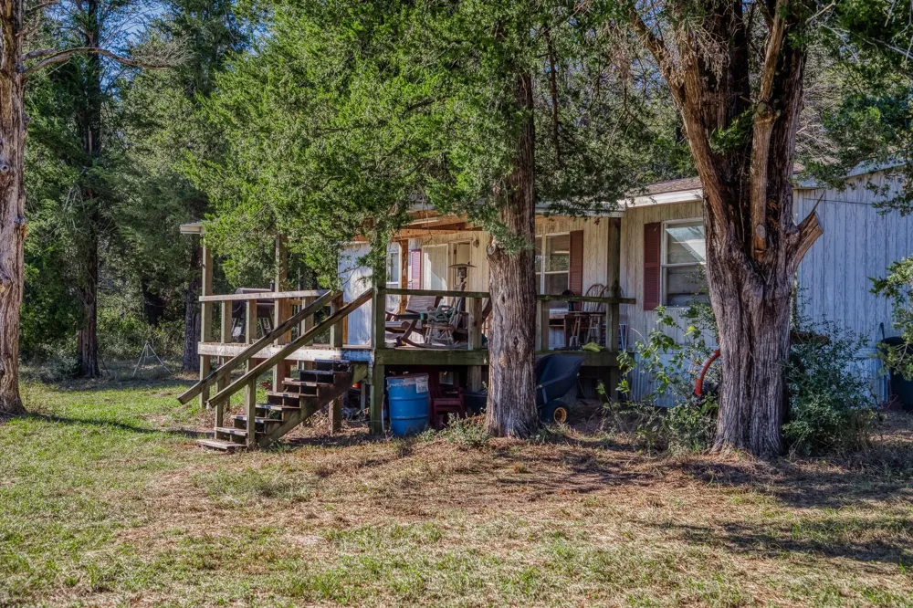 7266 County Road 449 Marquez, TX 77865