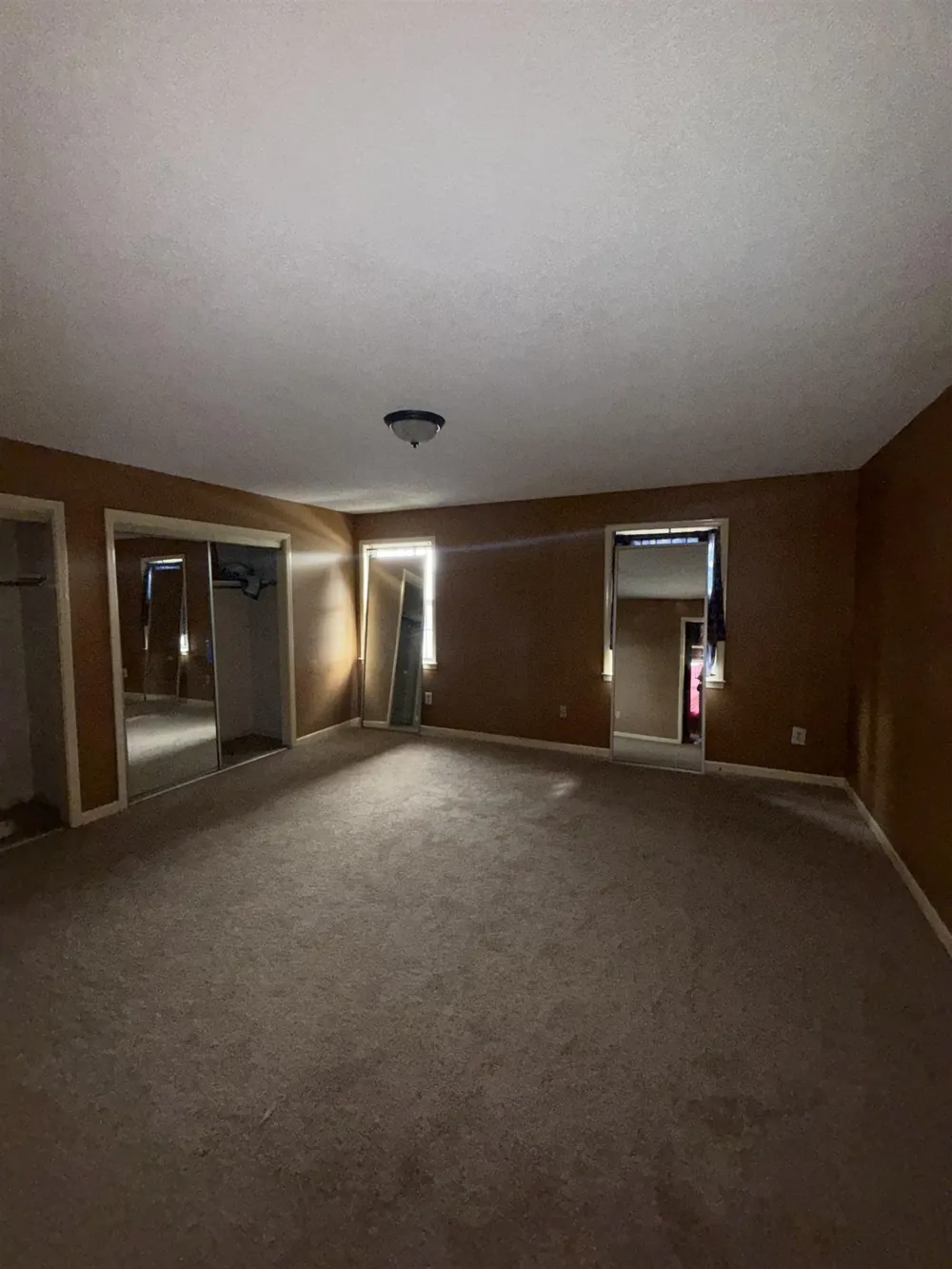 4797 MYRLEN DR Memphis, TN 38118