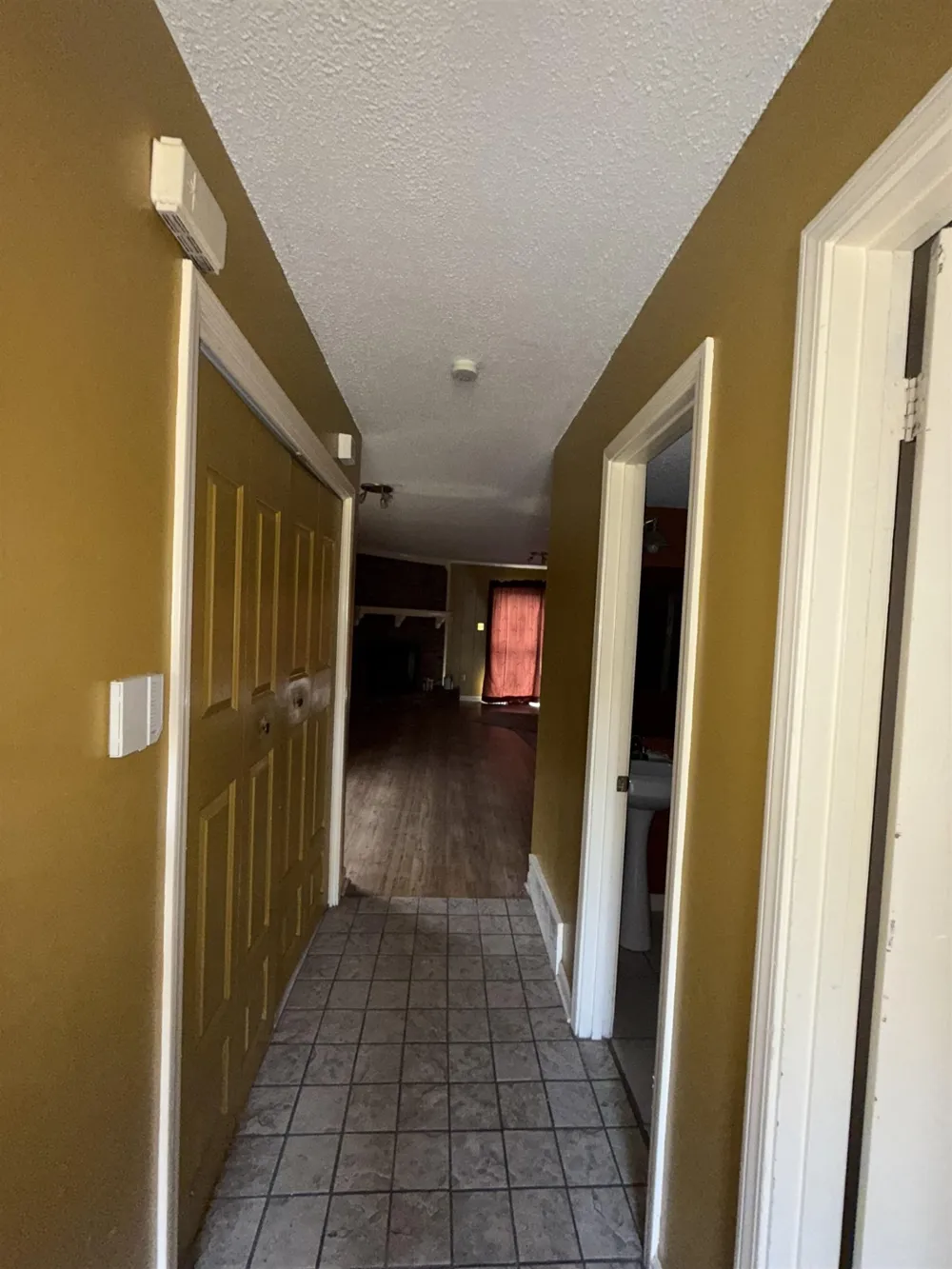 4797 MYRLEN DR Memphis, TN 38118