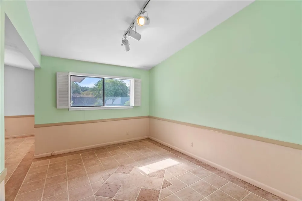 518 Dolphin Place Corpus Christi, TX 78411