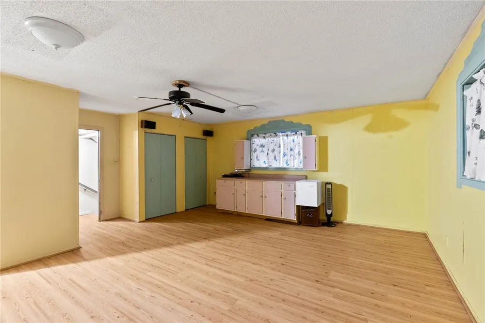518 Dolphin Place Corpus Christi, TX 78411