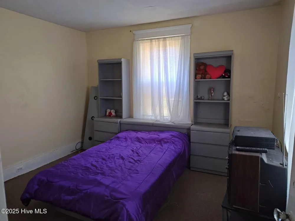 108 Church Street W Ahoskie, NC 27910