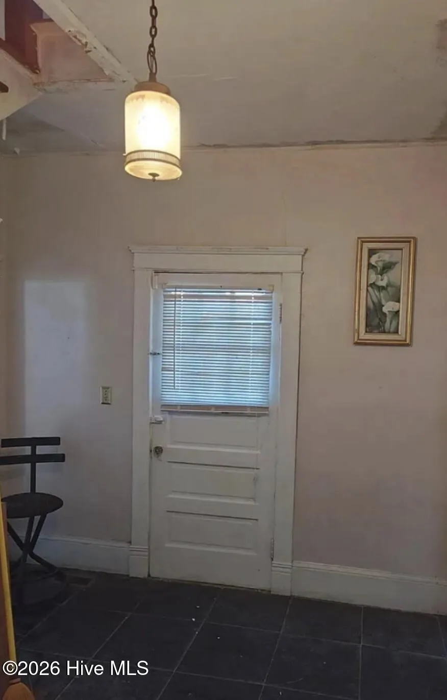 108 Church Street W Ahoskie, NC 27910