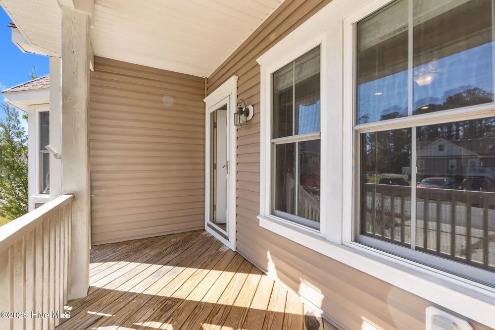 601 Viccars Lane Manteo, NC 27954