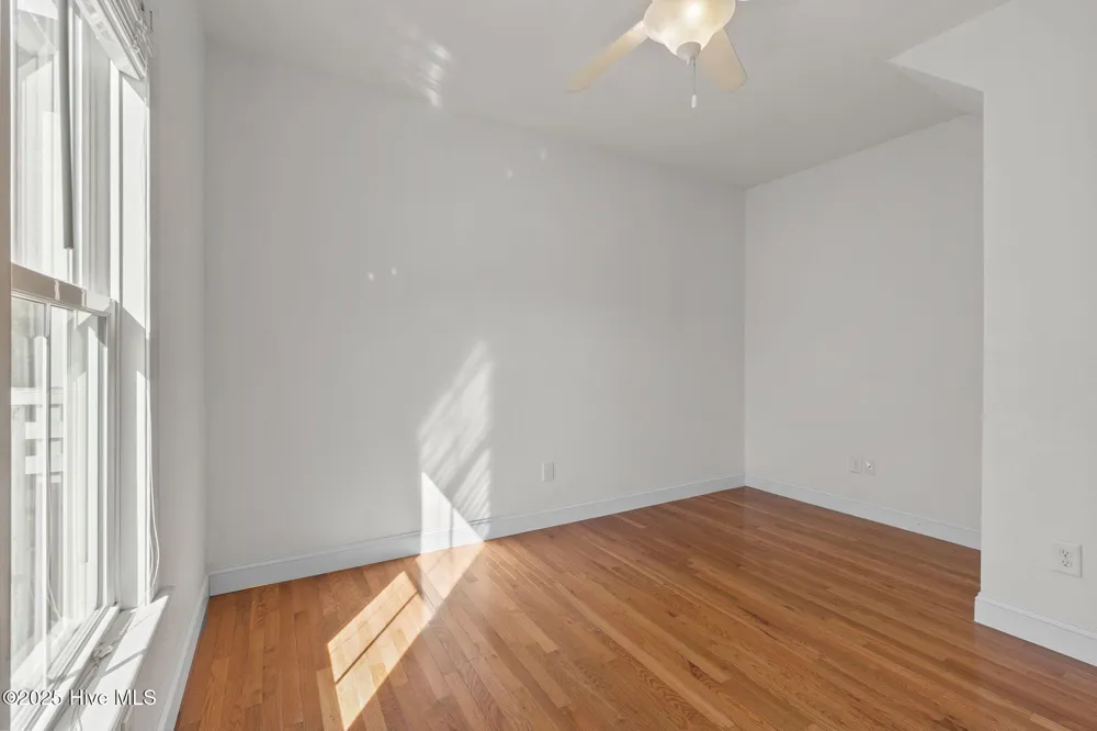601 Viccars Lane Manteo, NC 27954