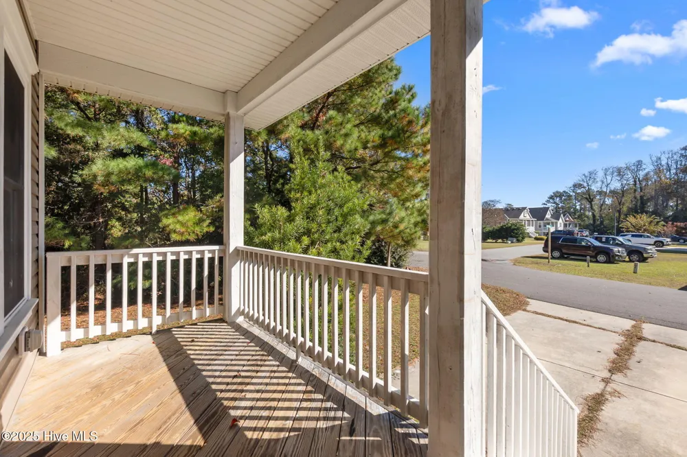 601 Viccars Lane Manteo, NC 27954