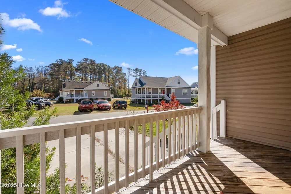 601 Viccars Lane Manteo, NC 27954