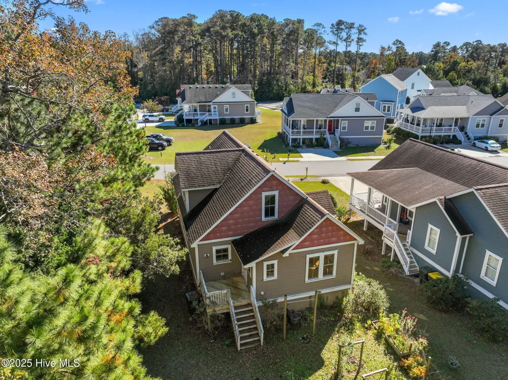 601 Viccars Lane Manteo, NC 27954