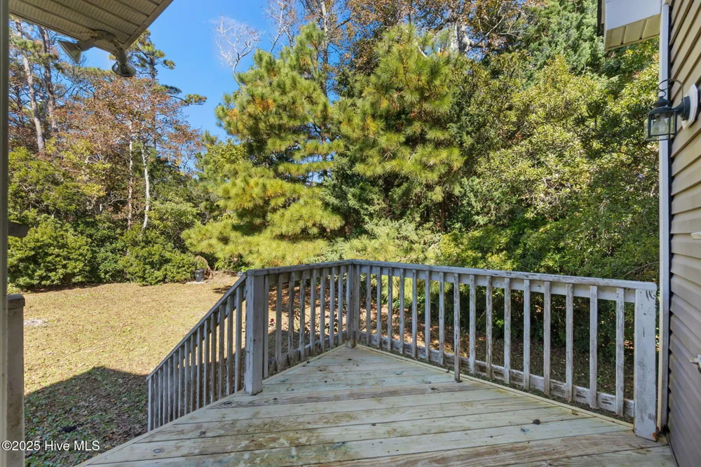 601 Viccars Lane Manteo, NC 27954