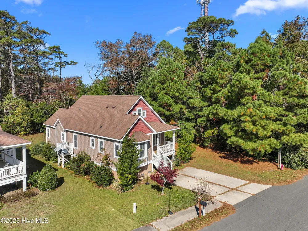 601 Viccars Lane Manteo, NC 27954