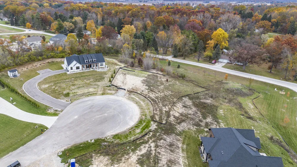 510 Antler Court Saline, MI 48176