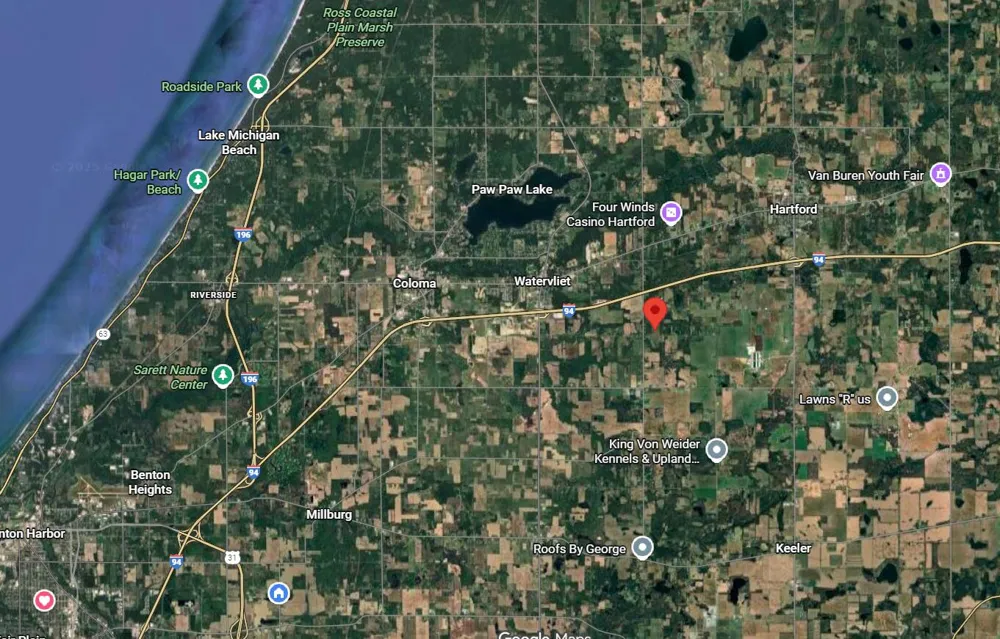 69474 68th Avenue Watervliet, MI 49098