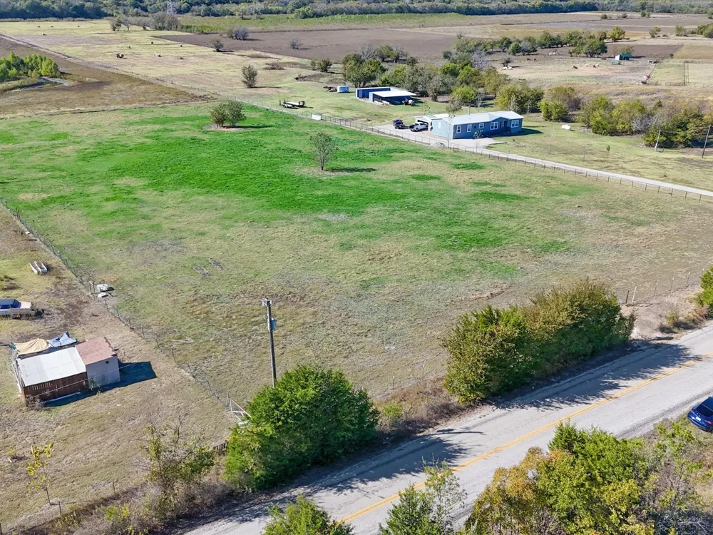 10231 County Road 670 Blue Ridge, TX 75424