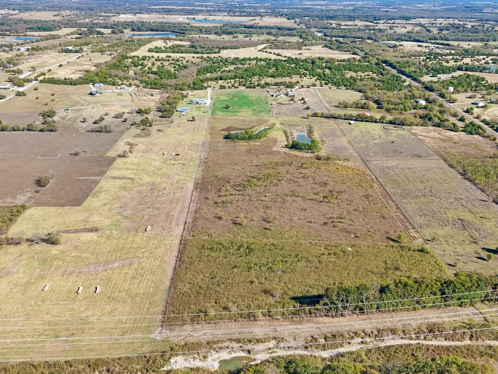 10231 County Road 670 Blue Ridge, TX 75424