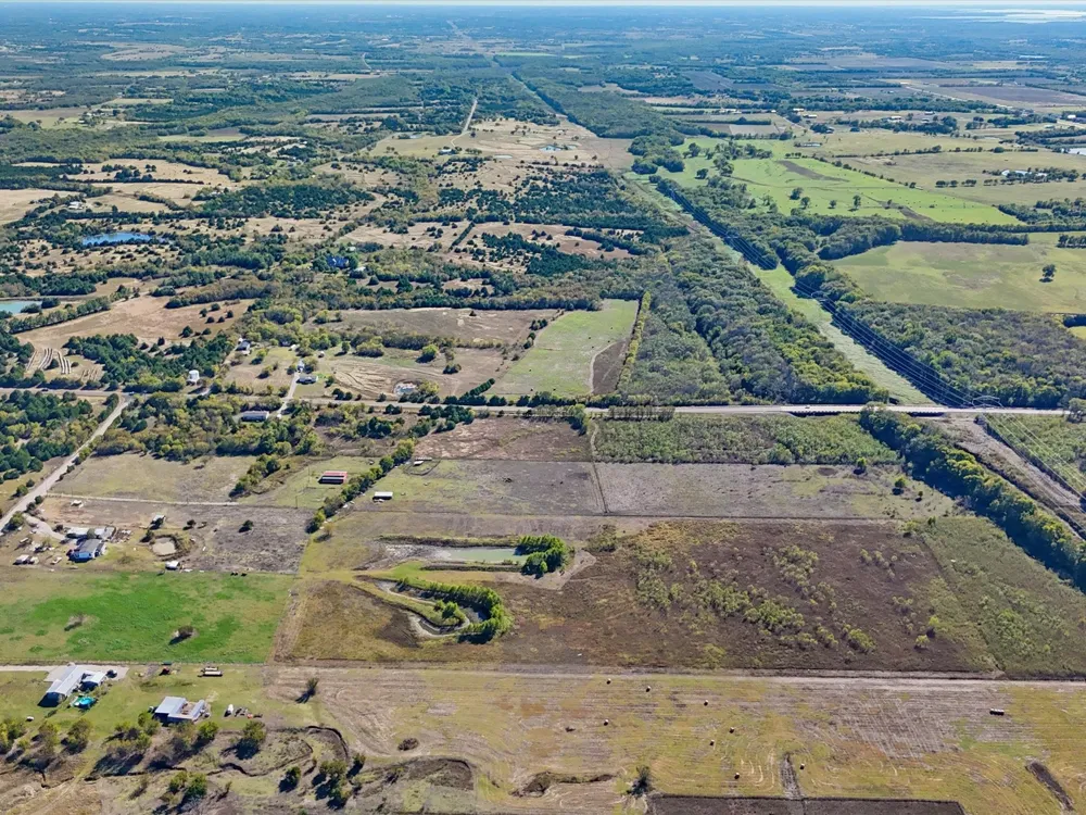 10231 County Road 670 Blue Ridge, TX 75424
