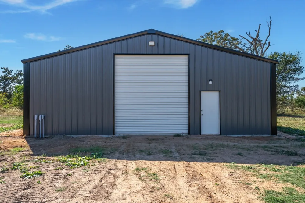806 County Road 2918 Mineola, TX 75410
