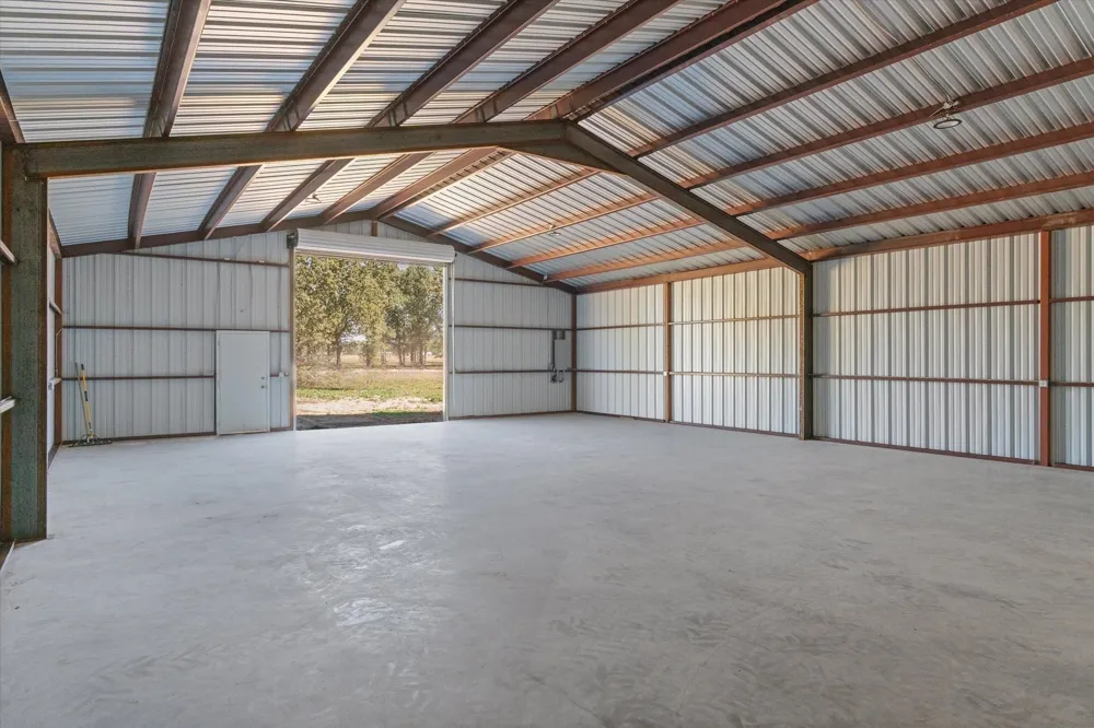 806 County Road 2918 Mineola, TX 75410