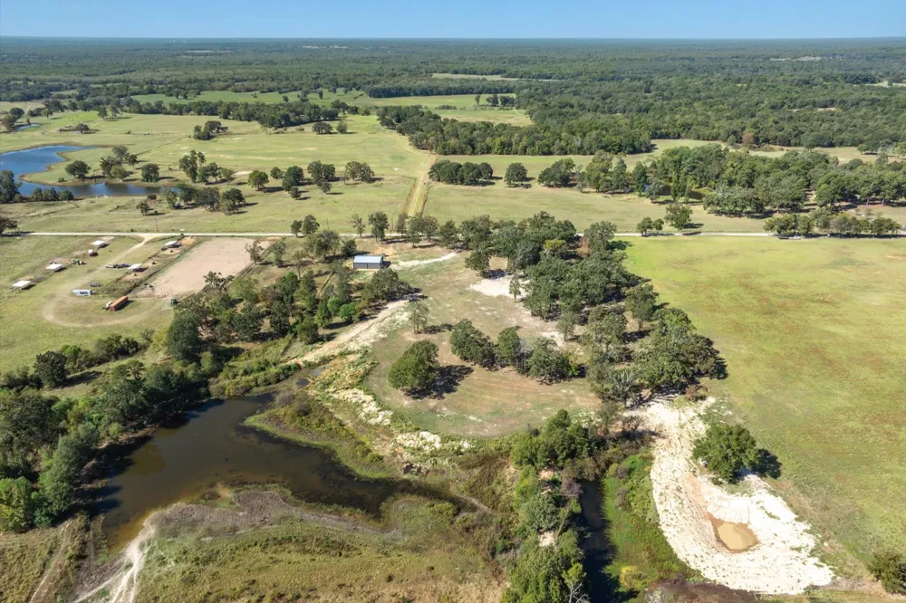 806 County Road 2918 Mineola, TX 75410