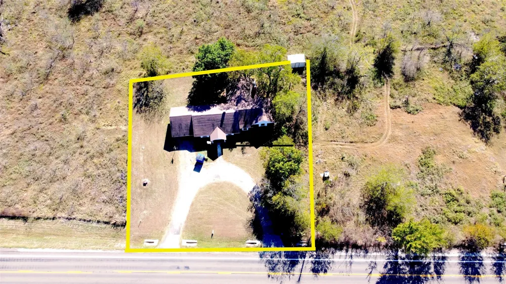 1825 Fm 27 W Wortham, TX 76693