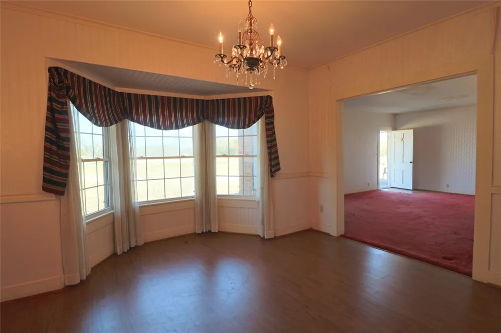 1825 Fm 27 W Wortham, TX 76693