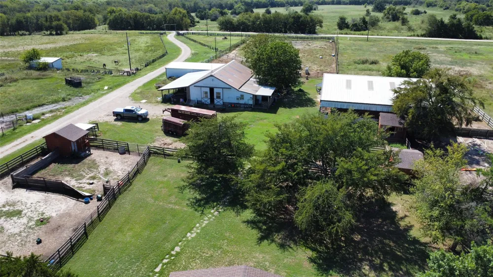 16283 County Road 1004 Blue Ridge, TX 75424