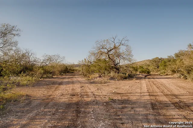 2205 Sd 45700 Rocksprings, TX 78880