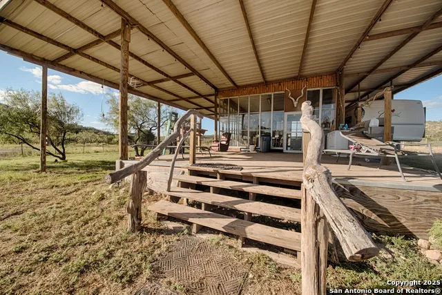 2205 Sd 45700 Rocksprings, TX 78880