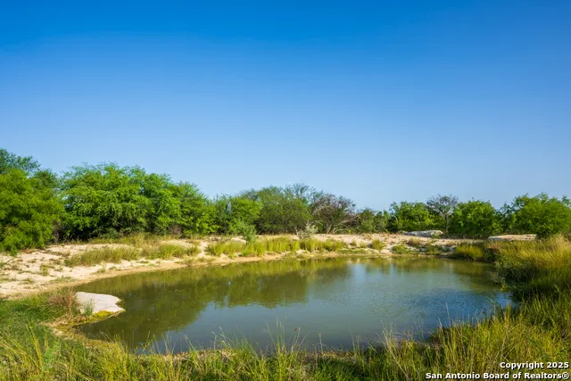 277 us -277 Brackettville, TX 78832
