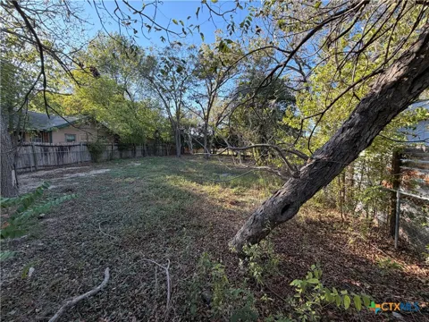 2044 Katy Street