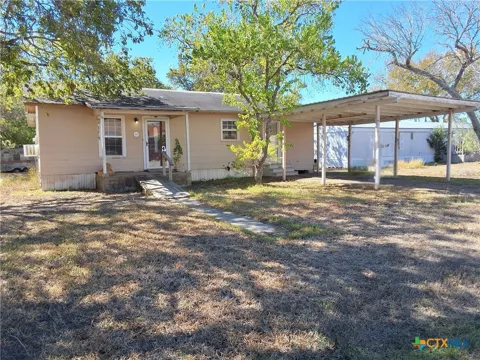 609 E Sarah Street