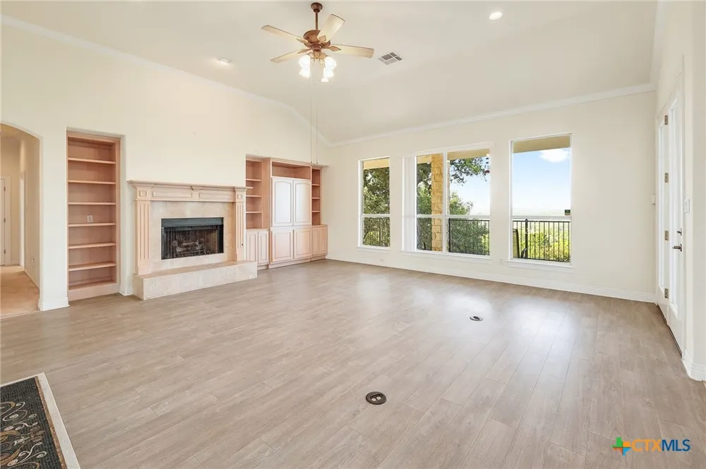 15121 Honeycomb Hollow Leander, TX 78641